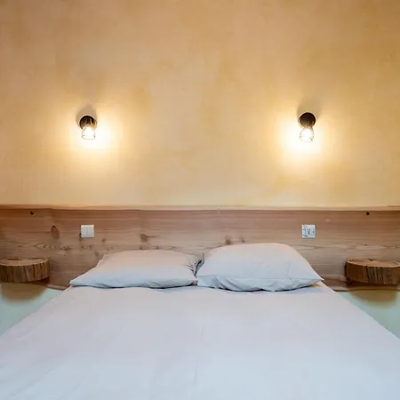 Apartment Savine 10- 11 Personnes *